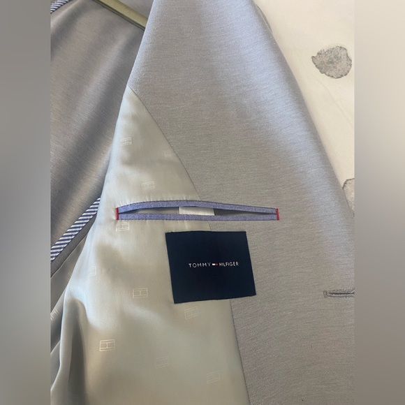 Tommy Hilfiger Modern-Fit Solid Textured Knit Sport Coat Mens 42S Light Grey - Picture 8 of 9
